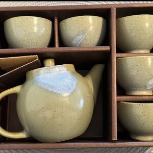 7 Piece Asian Japanese Tea Saki Set Ceramic Pottery 5 Cups 1 Teapot And 1 Lid